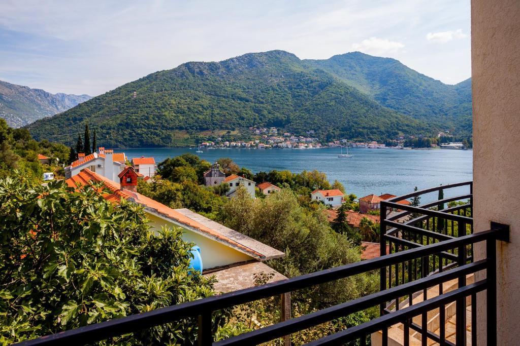 Villa Maria Apartments Kamenari Phòng bức ảnh