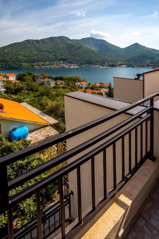 Villa Maria Apartments Kamenari Phòng bức ảnh